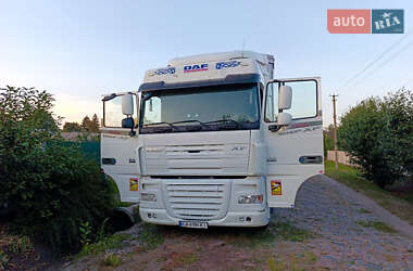Тягач DAF XF 105 2011 в 