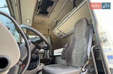 Тягач DAF XF 105 2011 в 