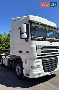 Тягач DAF XF 105 2011 в 