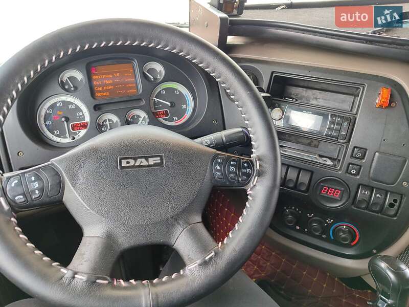 Тягач DAF XF 105 2013 в Львове