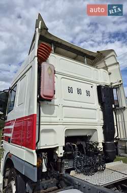 Тягач DAF XF 105 2011 в 