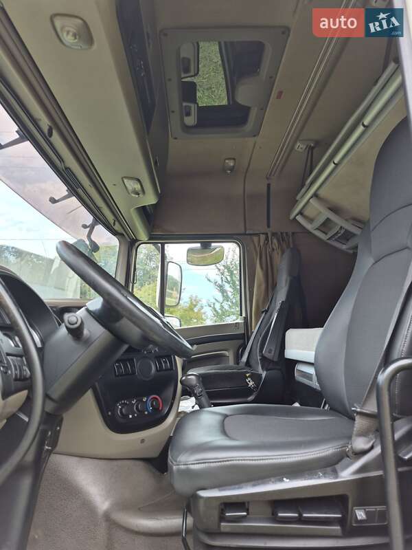 Тягач DAF XF 105 2011 в Коломые