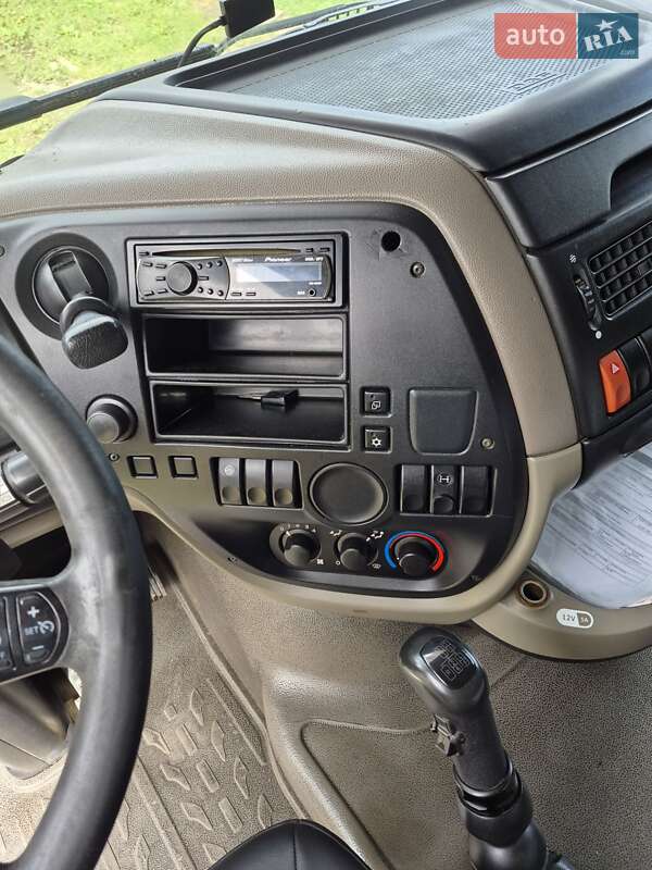 Тягач DAF XF 105 2011 в Коломые