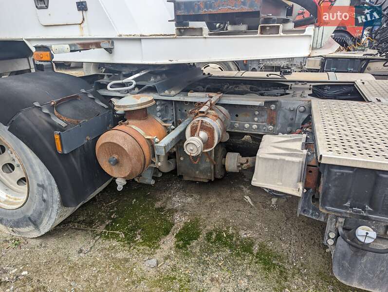 Тягач DAF XF 105 2010 в Киеве