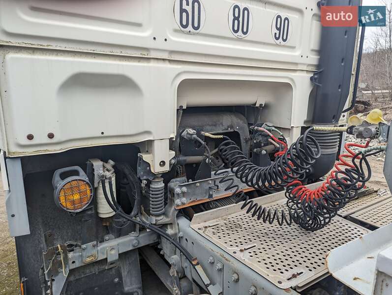 Тягач DAF XF 105 2010 в Киеве