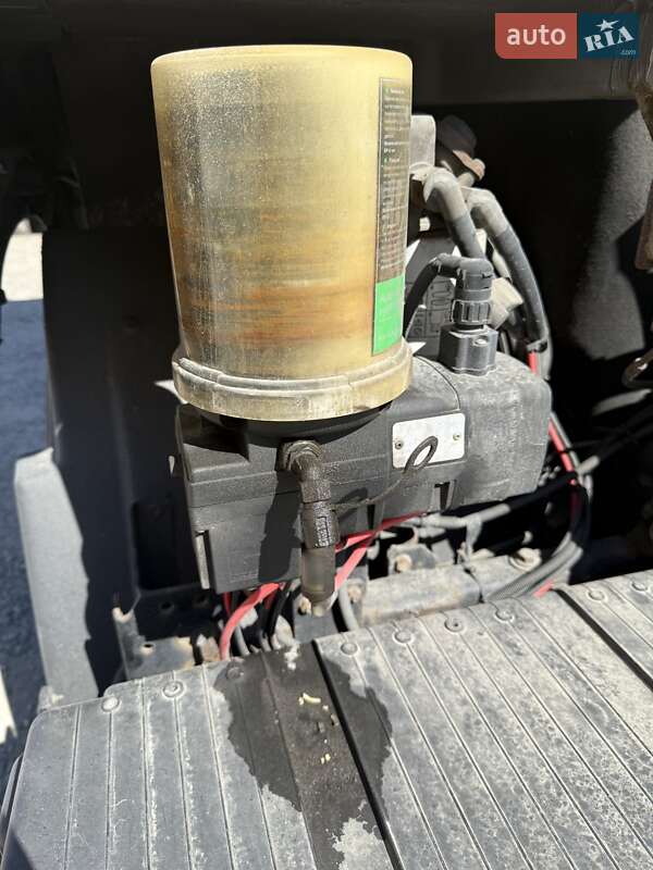 Тягач DAF XF 105 2013 в Одессе