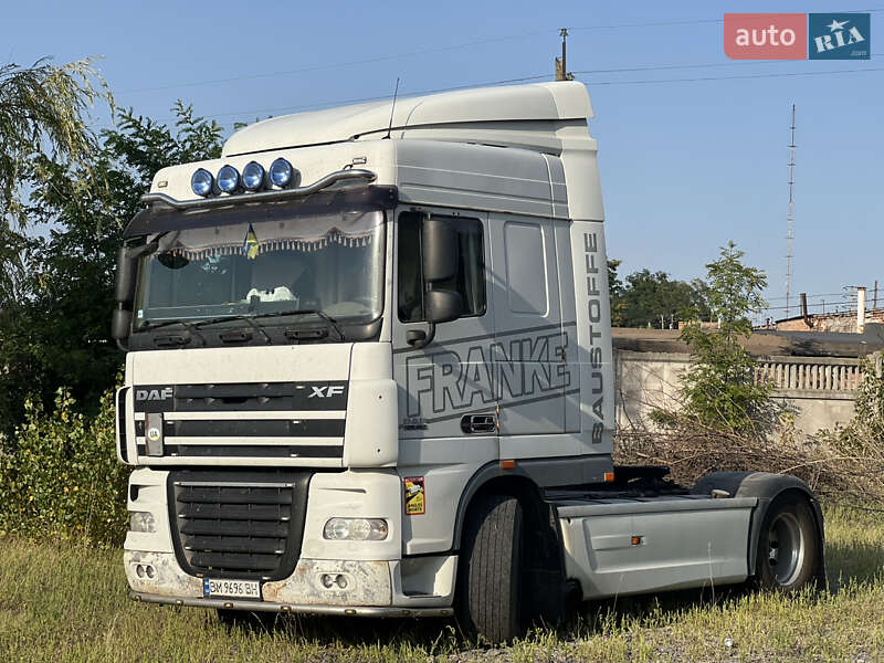 Тягач DAF XF 105 2012 в Вінниці