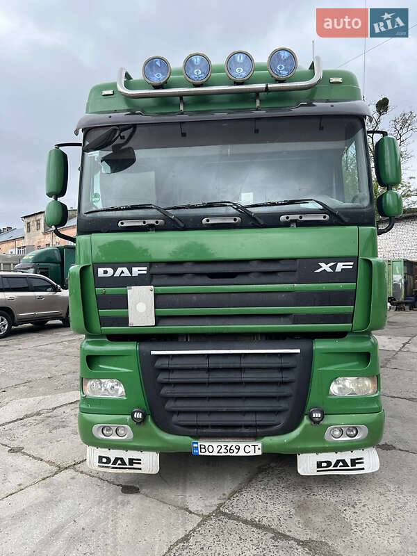 Тягач DAF XF 105 2007 в Львове