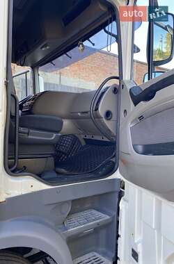 Тягач DAF XF 105 2012 в 