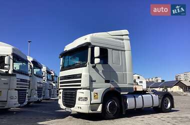 Тягач DAF XF 105 2013 в 