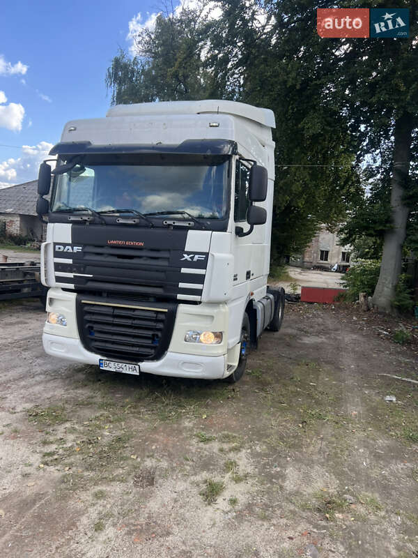 Тягач DAF XF 105 2007 в Львове