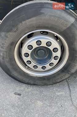 Тягач DAF XF 105 2011 в 