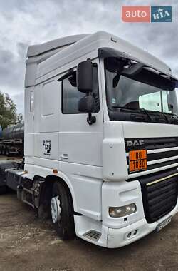 Тягач DAF XF 105 2011 в 