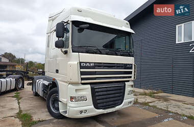 Тягач DAF XF 105 2013 в 