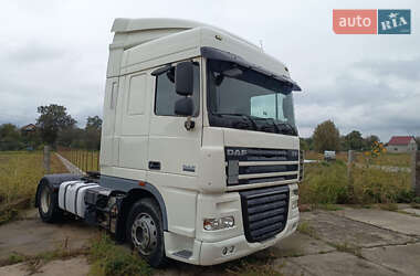 Тягач DAF XF 105 2012 в 