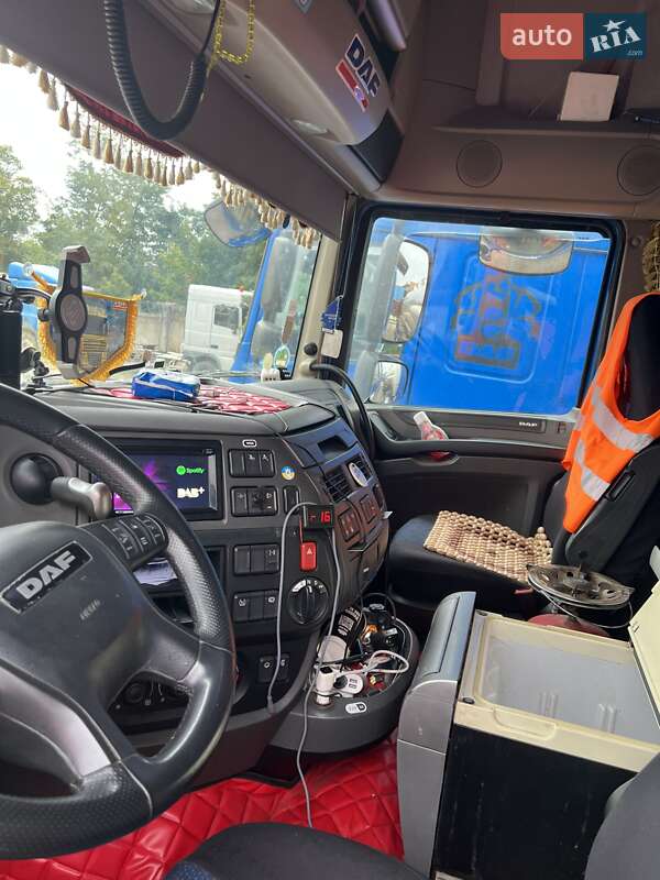 Тягач DAF XF 105 2013 в Полтаве