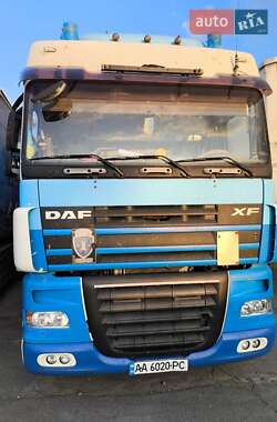 Тягач DAF XF 105 2007 в Киеве