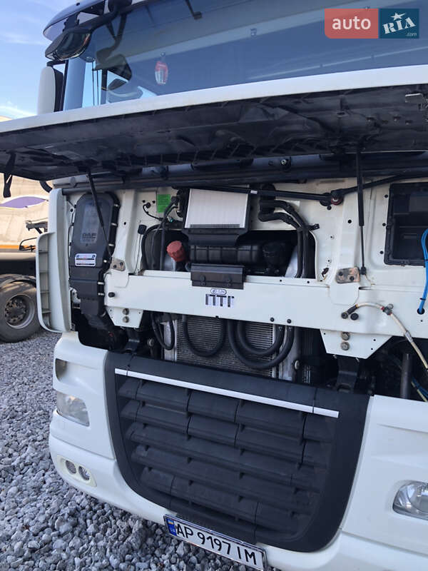 Тягач DAF XF 105 2013 в Запоріжжі