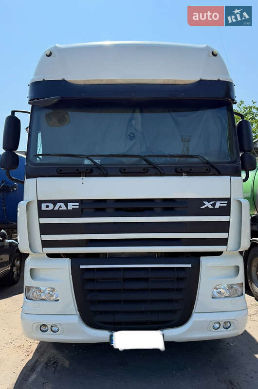 Тягач DAF XF 105 2007 в 