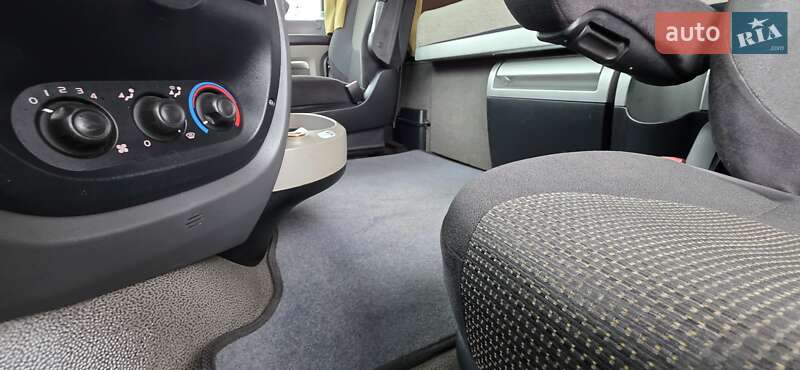 Тягач DAF XF 105 2013 в Киеве фото 39 Тягач DAF XF 105 2013 в Киеве