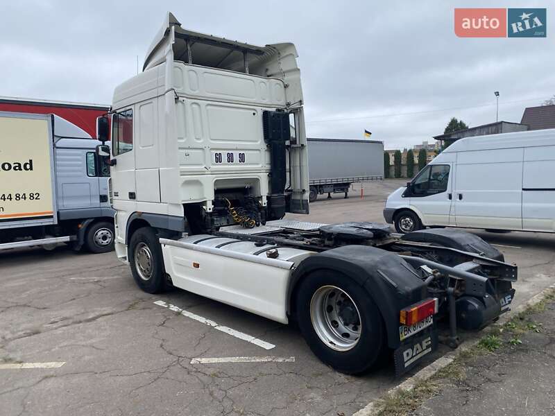 Тягач DAF XF 105 2007 в Ровно