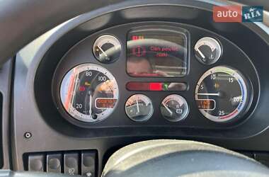 Грузовой фургон DAF XF 105 2006 в 