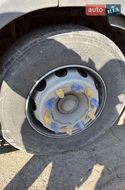 Грузовой фургон DAF XF 105 2006 в 