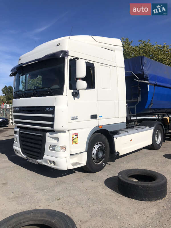 Тягач DAF XF 105 2013 в Запорожье