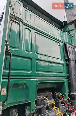 Тягач DAF XF 105 2012 в 