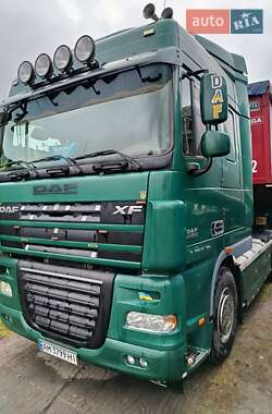 Тягач DAF XF 105 2012 в 