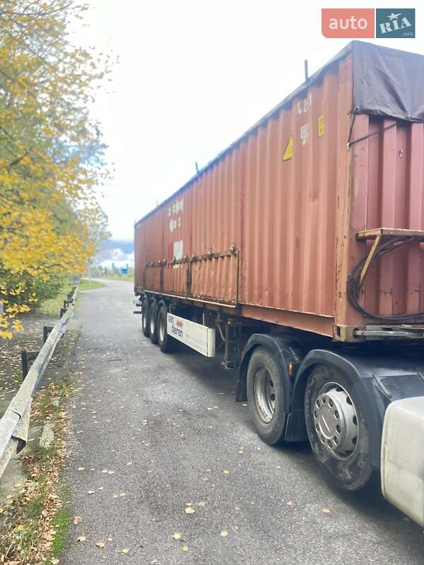 Тягач DAF XF 105 2008 в Умани