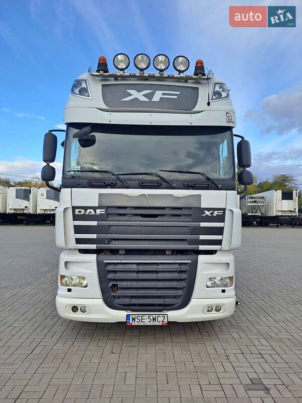 Тягач DAF XF 105 2010 в Черкассах