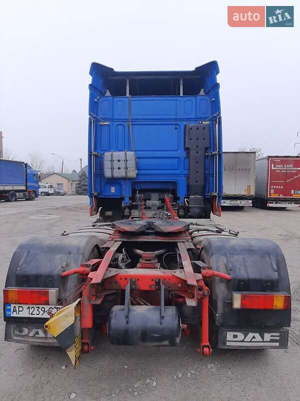 Тягач DAF XF 105 2009 в Запорожье