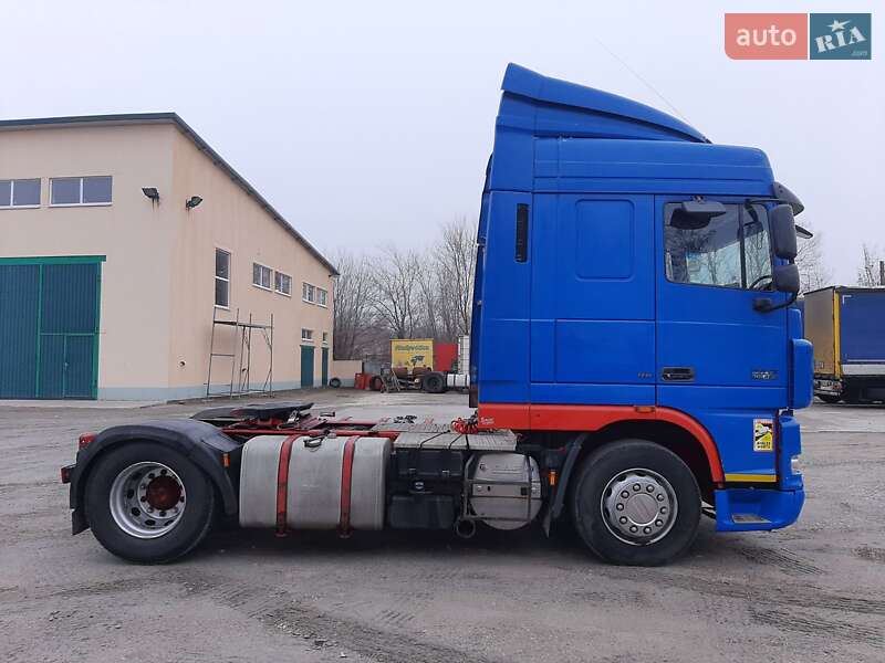 Тягач DAF XF 105 2009 в Запорожье