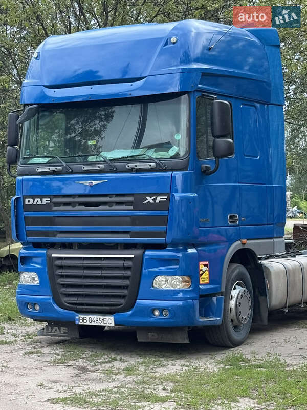 Тягач DAF XF 105 2007 в Харькове
