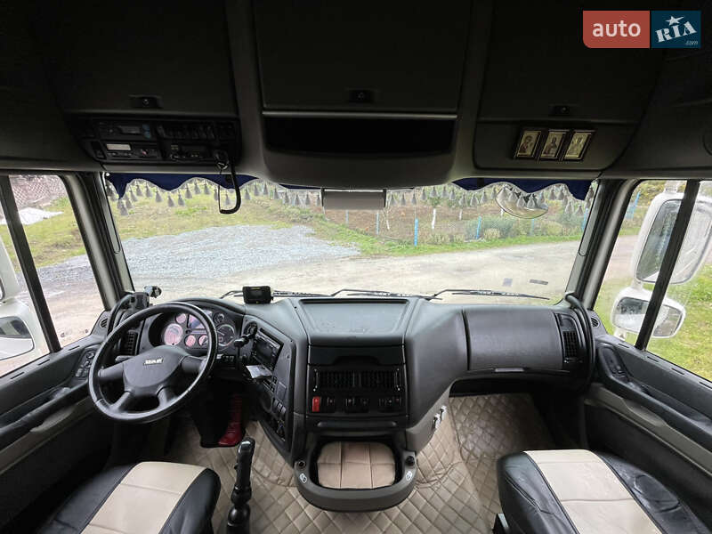 Тягач DAF XF 105 2011 в Ровно