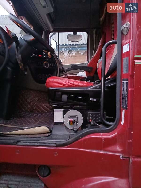 Тягач DAF XF 105 2008 в Гайсине