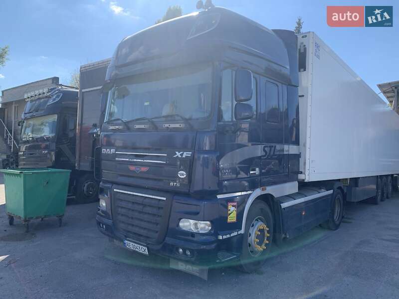 Тягач DAF XF 105 2008 в Дніпрі