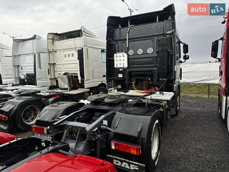 Тягач DAF XF 105 2010 в Умані