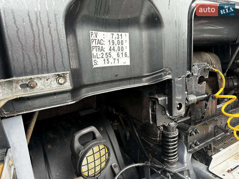 Тягач DAF XF 105 2010 в Умані