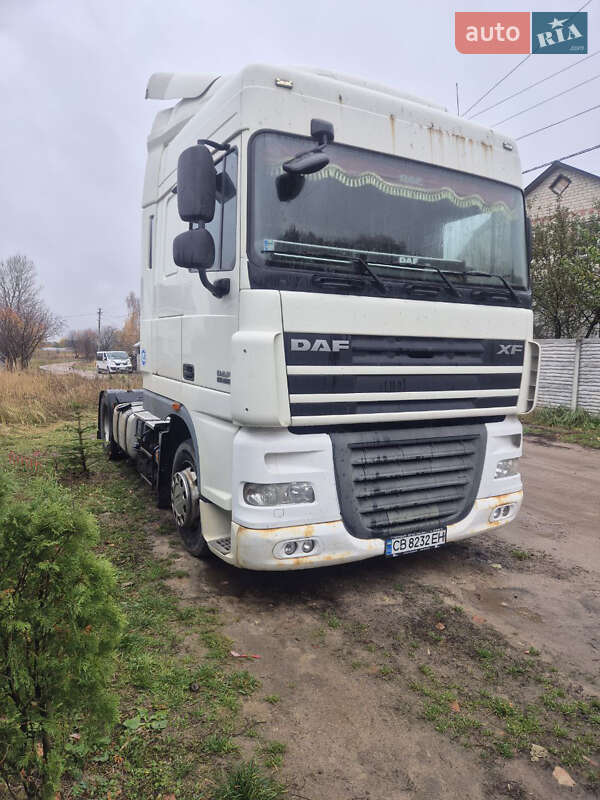 Тягач DAF XF 105 2013 в Чернигове