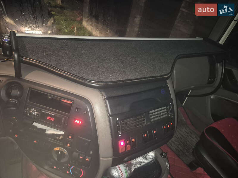 Тягач DAF XF 105 2013 в Чернигове