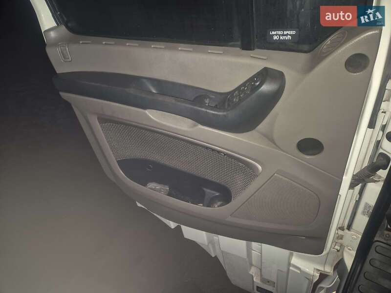 Тягач DAF XF 105 2013 в Чернигове