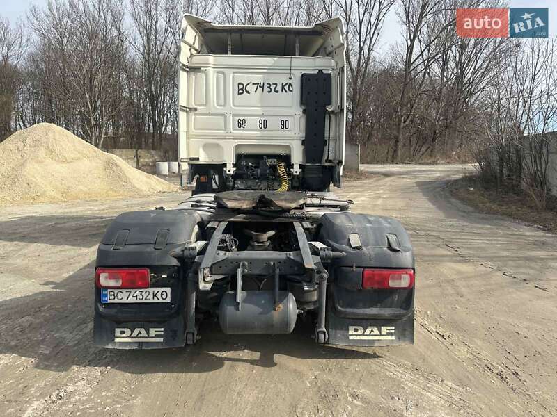 Тягач DAF XF 105 2013 в Львове