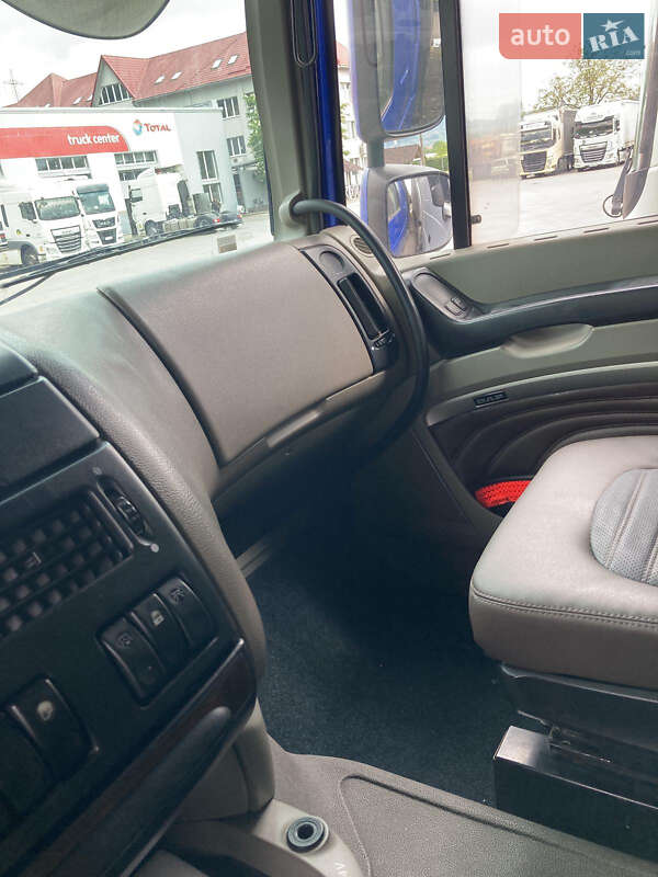 Тягач DAF XF 105 2007 в Чинадієвому