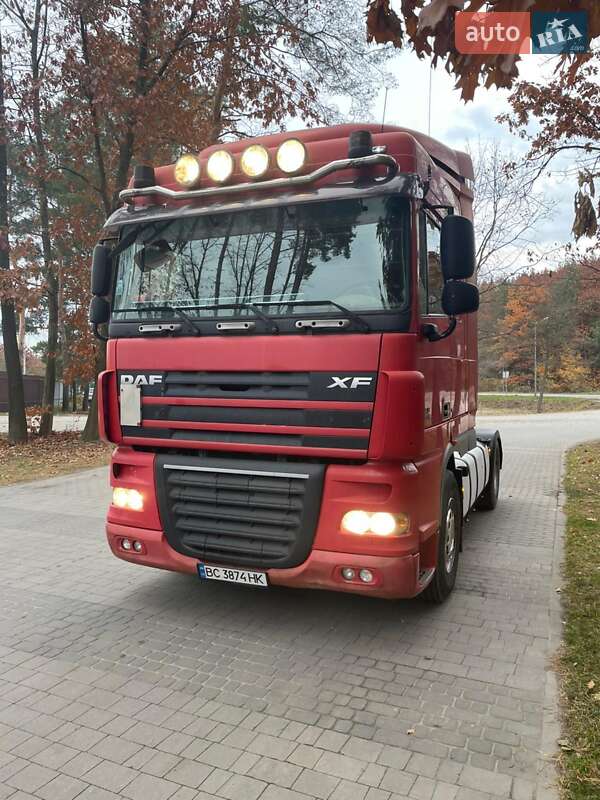 Тягач DAF XF 105 2006 в Львове фото 2 Тягач DAF XF 105 2006 в Львове