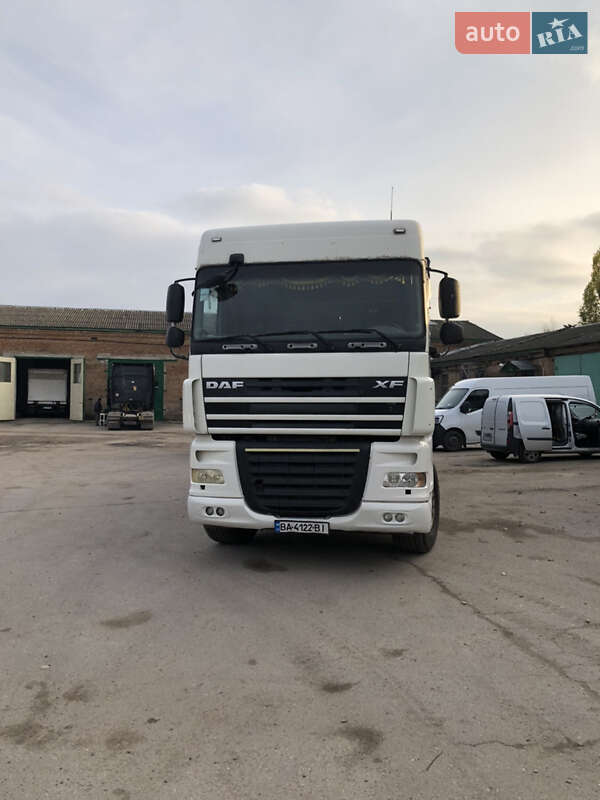 Контейнеровоз DAF XF 105 2008 в Кропивницком