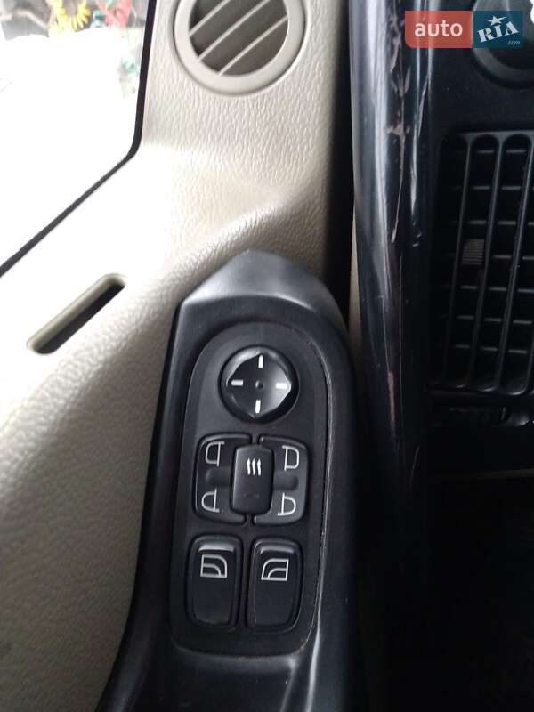 Тягач DAF XF 105 2007 в Буче