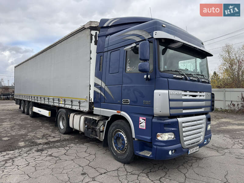 Тягач DAF XF 105 2009 в Черновцах