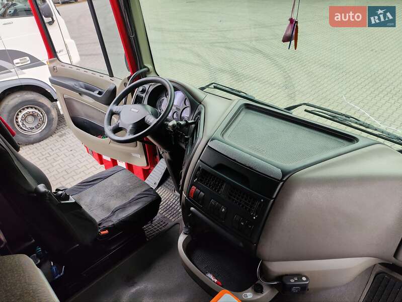 Тягач DAF XF 105 2010 в Городку